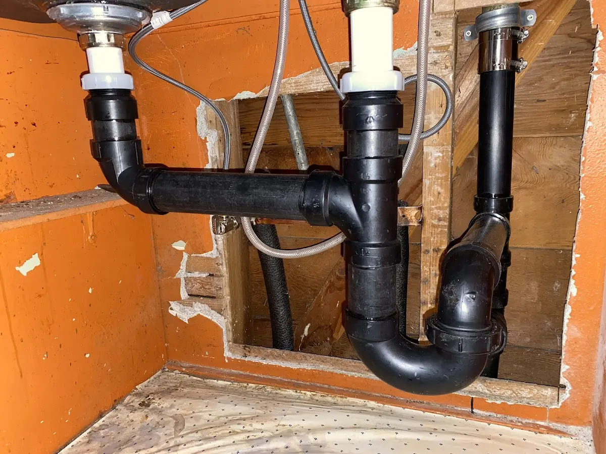 Professional Pipe Bursting equipment and tools on the job in Independence